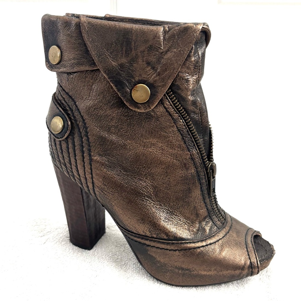 Apepazza Bronze Booties